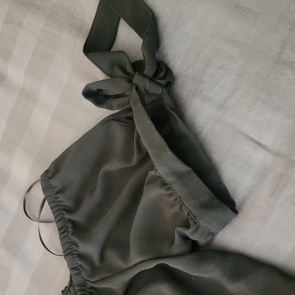 Ladies U2B sheer off the shoulder top, size Large - Picture 3 of 6